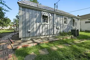 1132 Pershing St, Eau Claire, WI 54703 - Photo 28