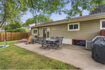 2810 Sherman Street, Eau Claire, WI 54701 - Photo 36