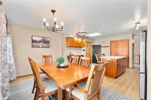 2810 Sherman St, Eau Claire, WI 54701 - Photo 10