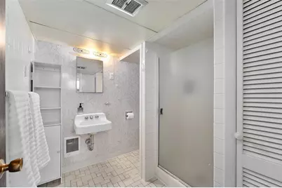 2810 Sherman Street, Eau Claire, WI 54701 - Photo 30
