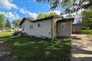 W5587 Davlin St, Sheldon, WI 54766 - Photo 4