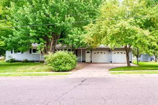 708 S Wisconsin St, Fall Creek, WI 54742 - Photo 2