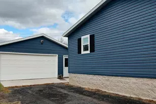 250 E M D St, Cadott, WI 54727 - Photo 2
