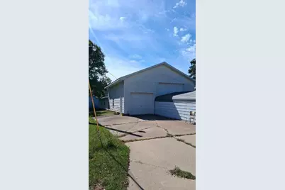 813 W Main Street, Augusta, WI 54722 - Photo 4