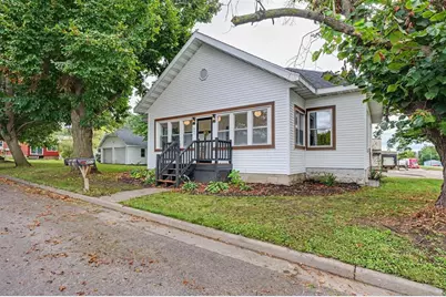 407 8th Avenue, Durand, WI 54736 - Photo 2