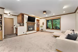 3602 Timber Trails Ct, Eau Claire, WI 54701 - Photo 12