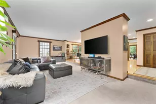 3602 Timber Trails Ct, Eau Claire, WI 54701 - Photo 4
