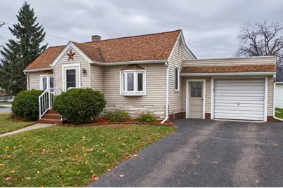 2908 6th Street, Eau Claire, WI 54703 - Photo 2