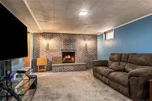 216 17th St, Menomonie, WI 54751 - Photo 26