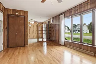 529 W Maple St, Stanley, WI 54768 - Photo 12