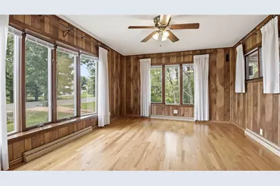 529 W Maple Street, Stanley, WI 54768 - Photo 14