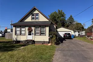 15 E Schneider St, Rice Lake, WI 54822 - Photo 1