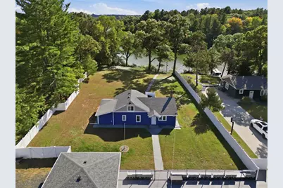 4305 North Shore Drive, Eau Claire, WI 54703 - Photo 6