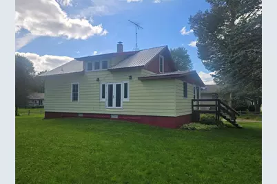 307 E Begley Street, Greenwood, WI 54437 - Photo 6