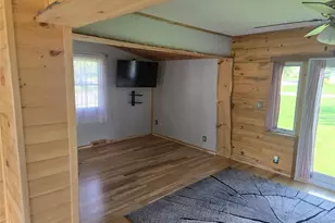307 E Begley St, Greenwood, WI 54437 - Photo 26