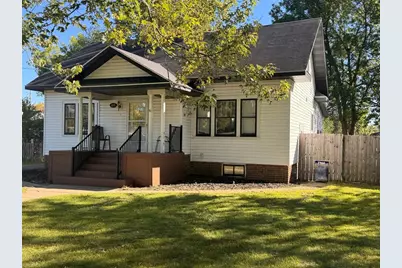 304 Wisconsin Avenue, Cameron, WI 54822 - Photo 2
