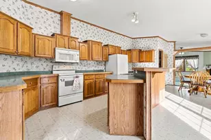 N29690 Pierzina Ln, Arcadia, WI 54612 - Photo 6