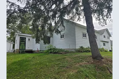 105 E Walnut Street, Chippewa Falls, WI 54729 - Photo 26