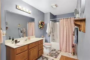903 Woodglen Ct, Altoona, WI 54720 - Photo 18