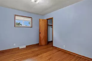 126 S Park Rd, Blair, WI 54616 - Photo 10