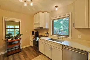 1627 Rust St, Eau Claire, WI 54701 - Photo 12