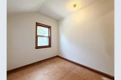 1037 E La Salle Avenue, Barron, WI 54812 - Photo 12