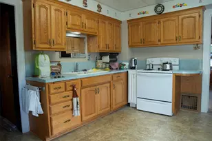 2428 4th St, Eau Claire, WI 54703 - Photo 10