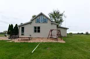 986 9th St, Barron, WI 54812 - Photo 6