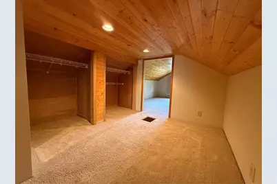 932 Sawyer Street, Oshkosh, WI 65250 - Photo 20
