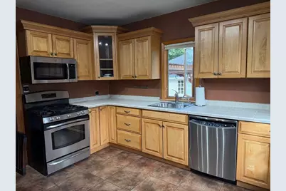 932 Sawyer Street, Oshkosh, WI 65250 - Photo 8