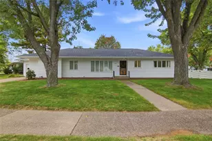 404 W MacArthur Ave, Eau Claire, WI 54701 - Photo 38