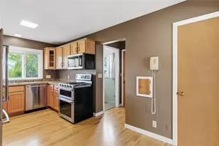 404 W MacArthur Ave, Eau Claire, WI 54701 - Photo 14