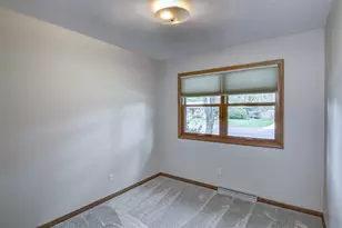 2028 Cornell St, Eau Claire, WI 54703 - Photo 22