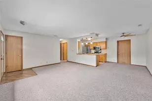 3319 Garner St, Eau Claire, WI 54701 - Photo 6