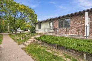 3319 Garner St, Eau Claire, WI 54701 - Photo 2