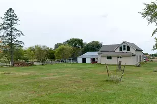 986 9th St, Barron, WI 54812 - Photo 8