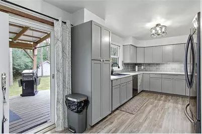 435 S Beach Drive, Altoona, WI 54720 - Photo 6