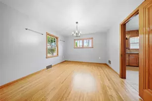 1014 5th Ave, Menomonie, WI 54751 - Photo 8