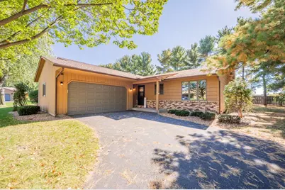 3379 Southgate Court #7, Eau Claire, WI 54701 - Photo 1