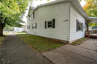 16 S Grove St, Chippewa Falls, WI 54729 - Photo 6