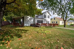 16 S Grove St, Chippewa Falls, WI 54729 - Photo 8