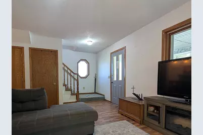 504 Phipps Avenue, Rice Lake, WI 54868 - Photo 8
