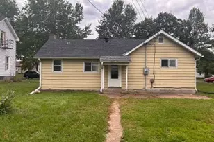 528 Niagara St, Eau Claire, WI 54703 - Photo 2
