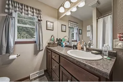 218 W Dell Street, New Auburn, WI 54757 - Photo 10