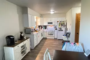 2218 Peters Dr, Eau Claire, WI 54703 - Photo 8