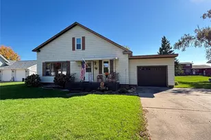 1612 6th Ave, Bloomer, WI 54724 - Photo 2