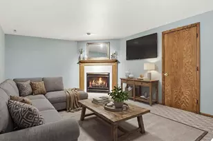 2747 Diane Ln, Eau Claire, WI 54703 - Photo 16