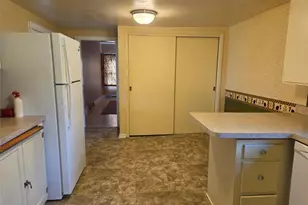 719 Pierce St, Black River Falls, WI 54615 - Photo 6