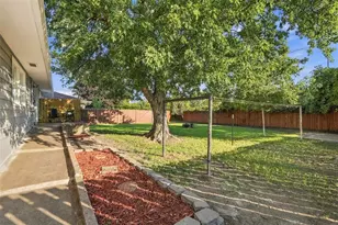 1703 Lloyd Ave, Eau Claire, WI 54701 - Photo 30