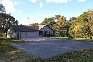 W2089 Spring Creek Rd, Durand, WI 54736 - Photo 2
